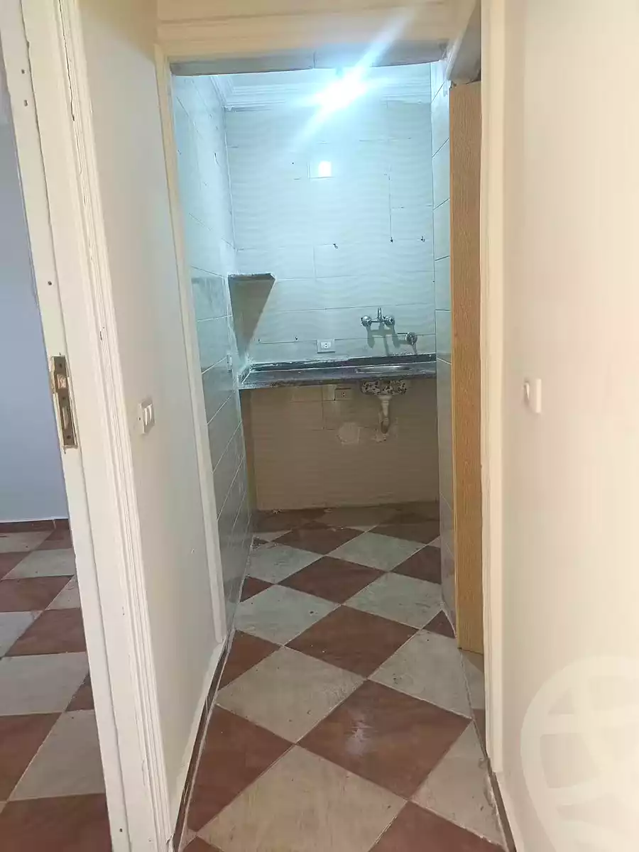 https://aqarmap.com.eg/ar/listing/7033109-for-sale-alexandria-sydy-bshr-sydy-bshr-bhry-shr-mhmd-njyb