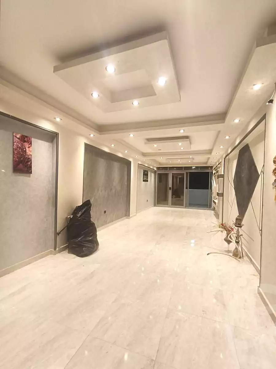 https://aqarmap.com.eg/en/listing/7033409-for-rent-alexandria-al-agamy-lbytsh