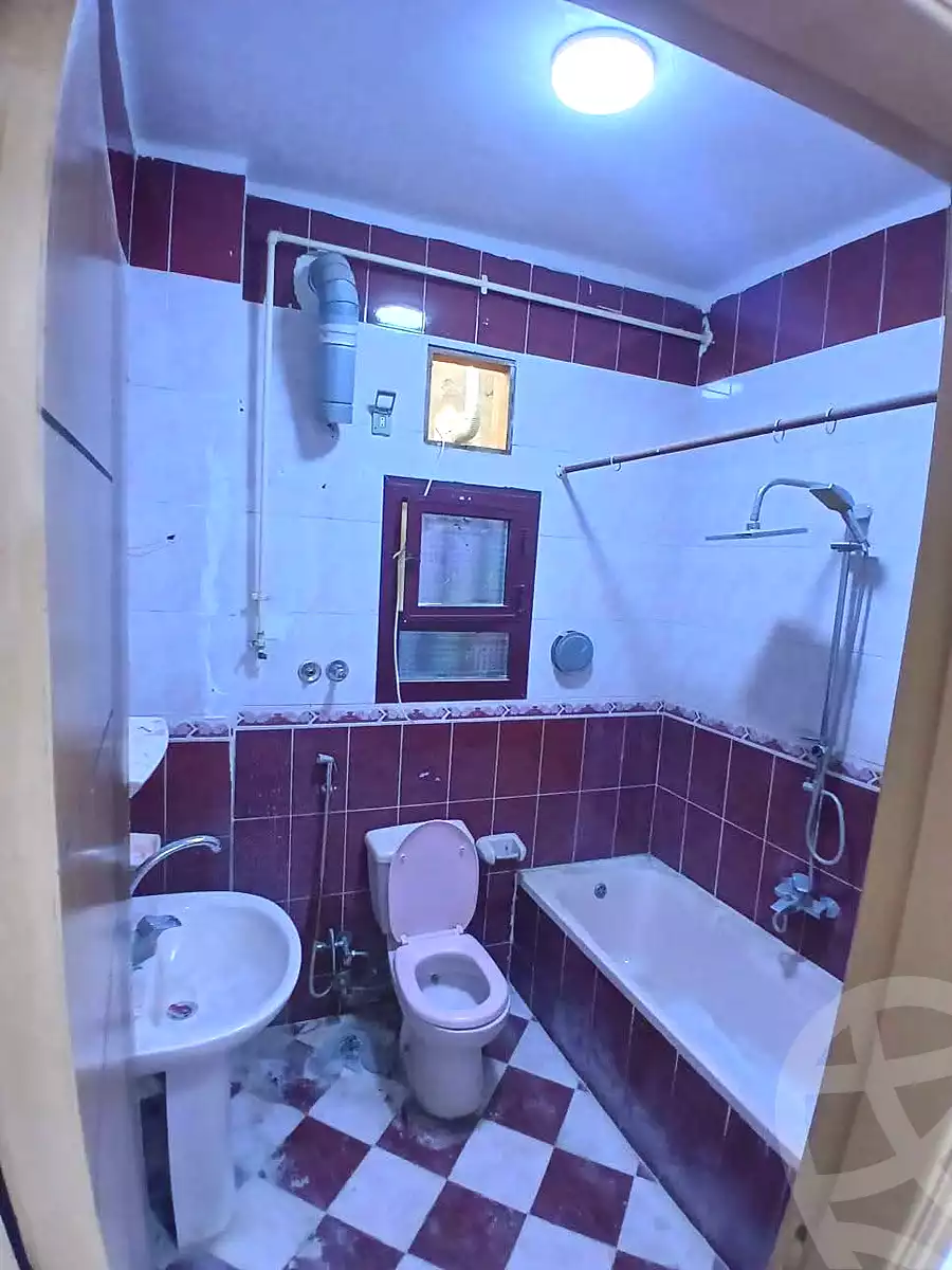 https://aqarmap.com.eg/ar/listing/7033448-for-sale-alexandria-al-agamy-lbytsh-ain-shams-st