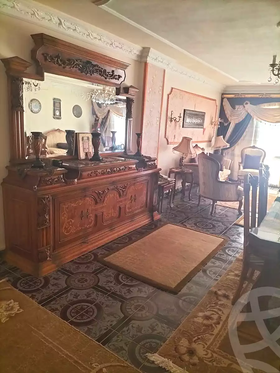 https://aqarmap.com.eg/en/listing/7033567-for-sale-alexandria-al-agamy-el-hanouvel-el-zahraa-city-st