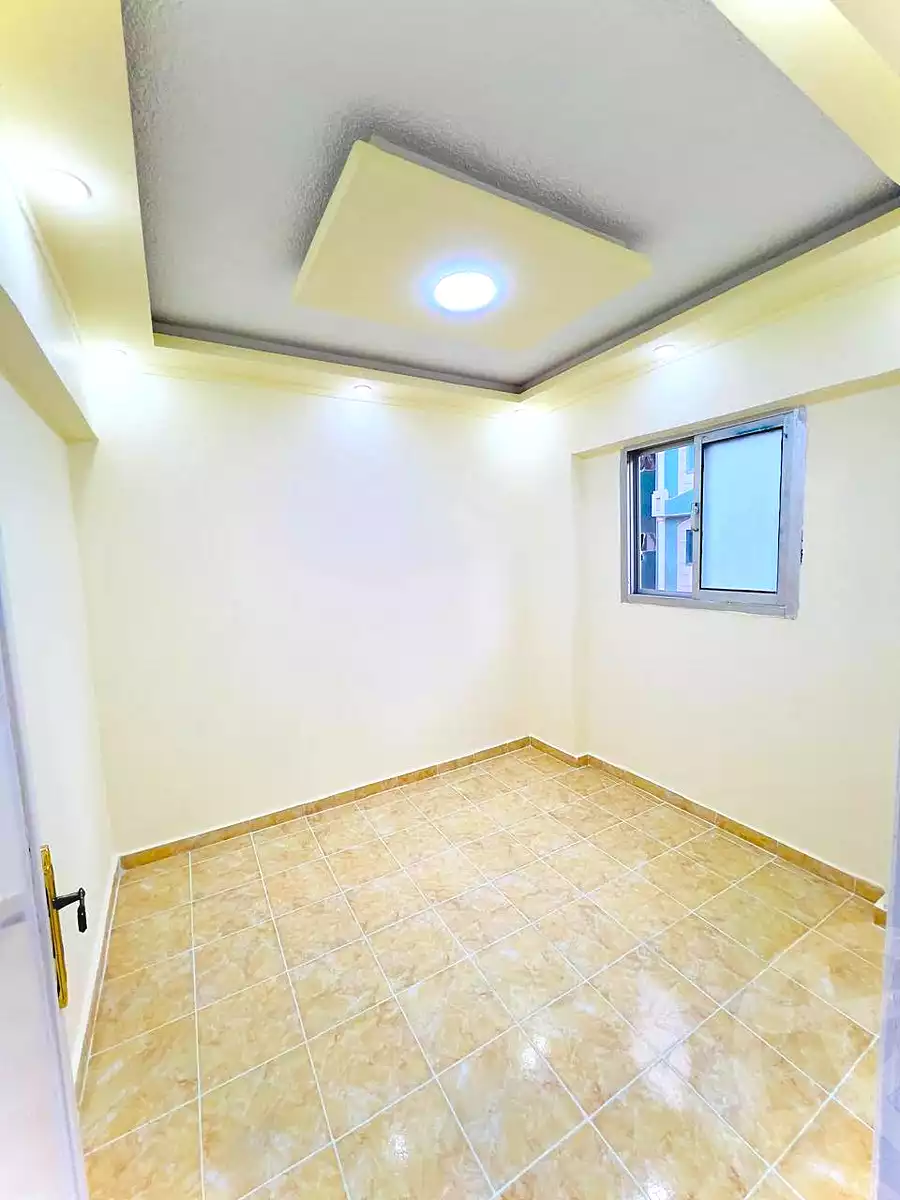 https://aqarmap.com.eg/ar/listing/7033898-for-sale-alexandria-al-agamy-shataa-el-nakheel