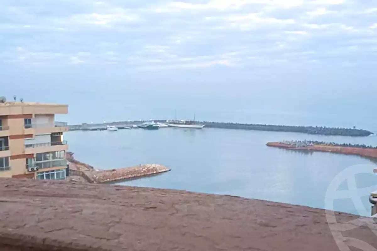 https://aqarmap.com.eg/ar/listing/7034407-for-sale-alexandria-sydy-bshr-sydy-bshr-bhry-khalil-hamada-st