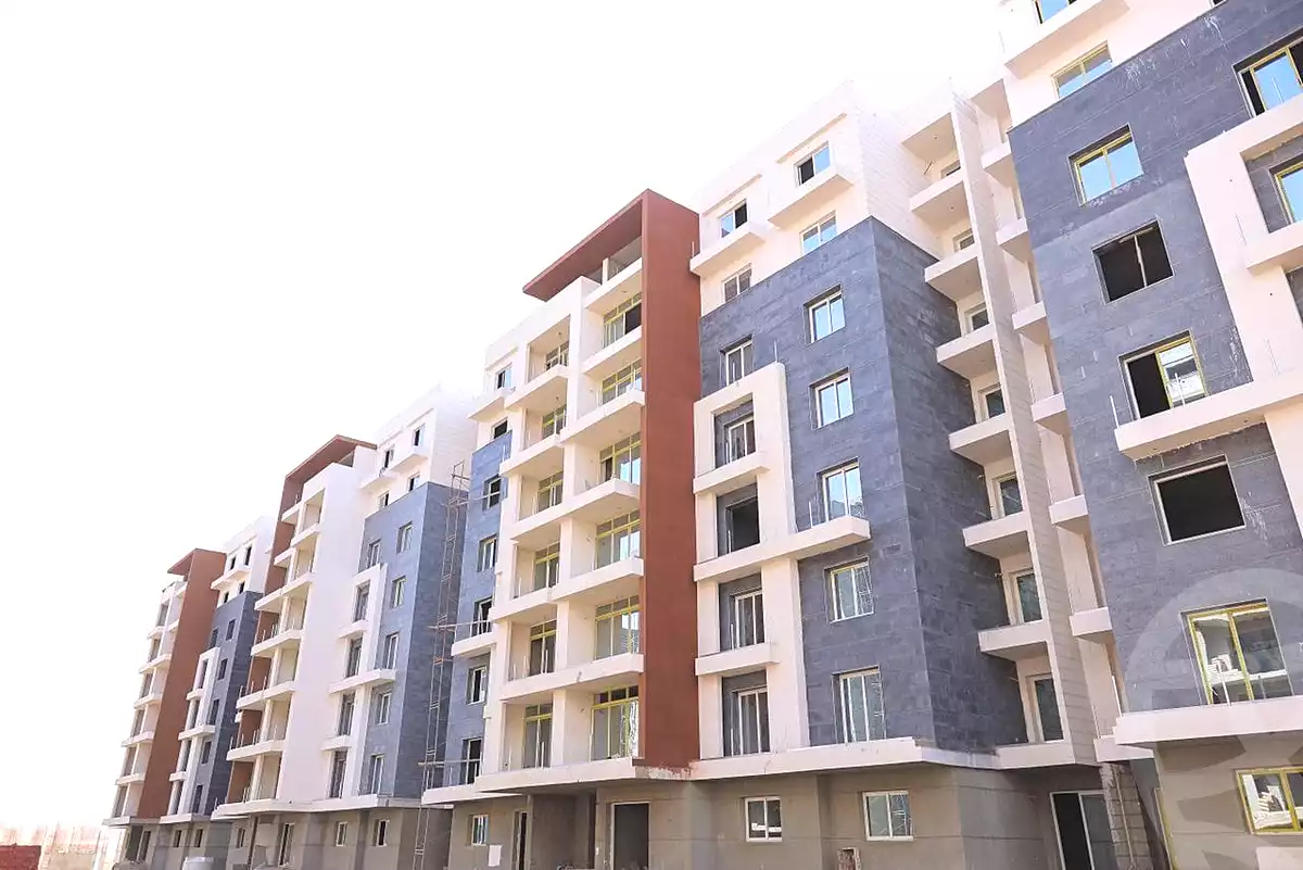 https://aqarmap.com.eg/ar/listing/7034568-for-sale-cairo-new-administrative-capital-r7-oia