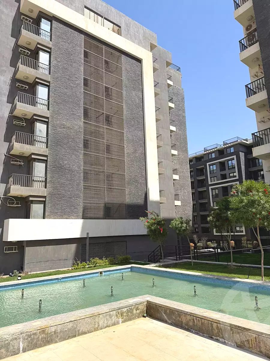 https://aqarmap.com.eg/en/listing/7034541-for-sale-cairo-new-administrative-capital-r7-scenario