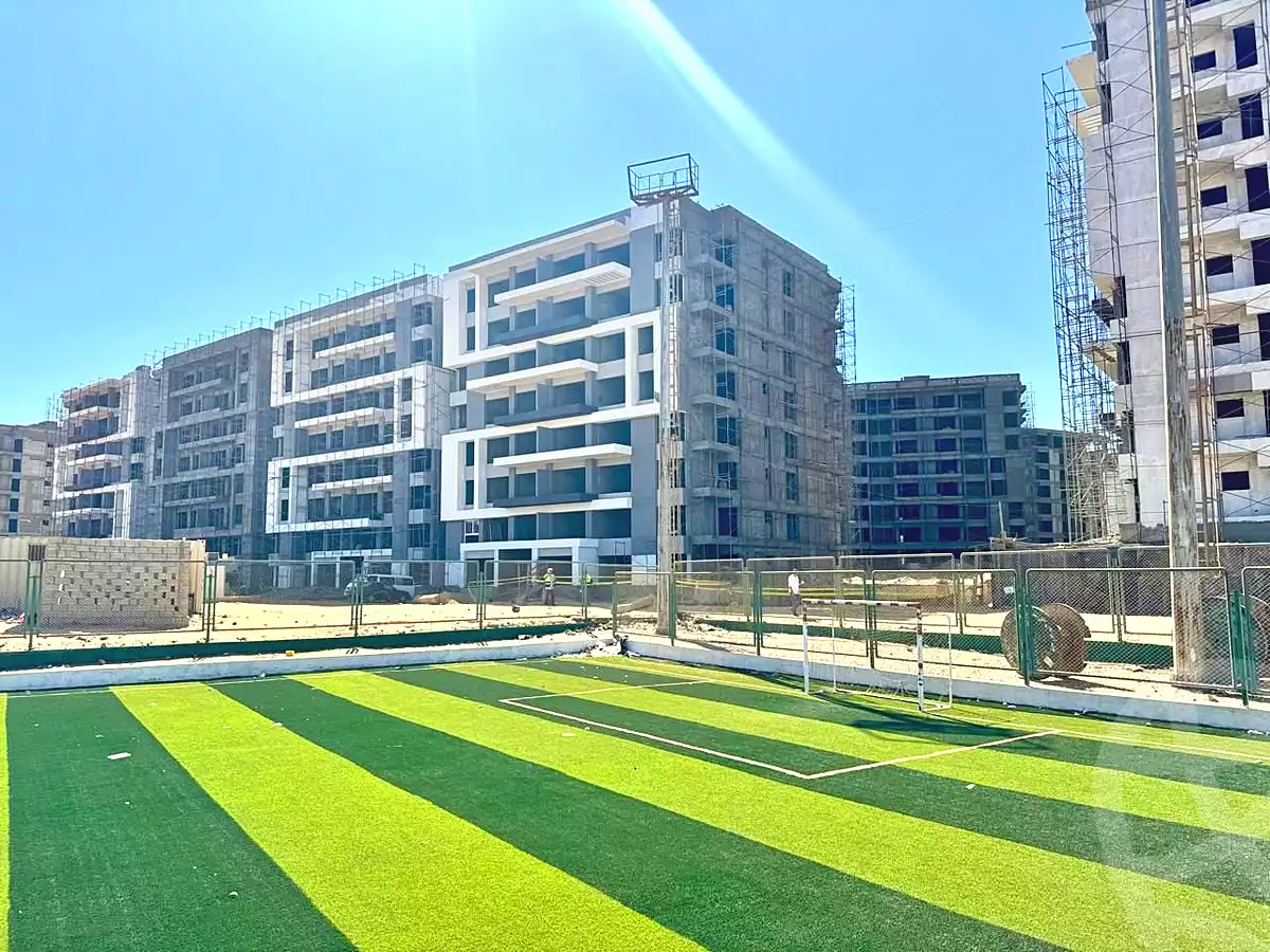 https://aqarmap.com.eg/en/listing/7034665-for-sale-cairo-new-administrative-capital-r7-syn-7