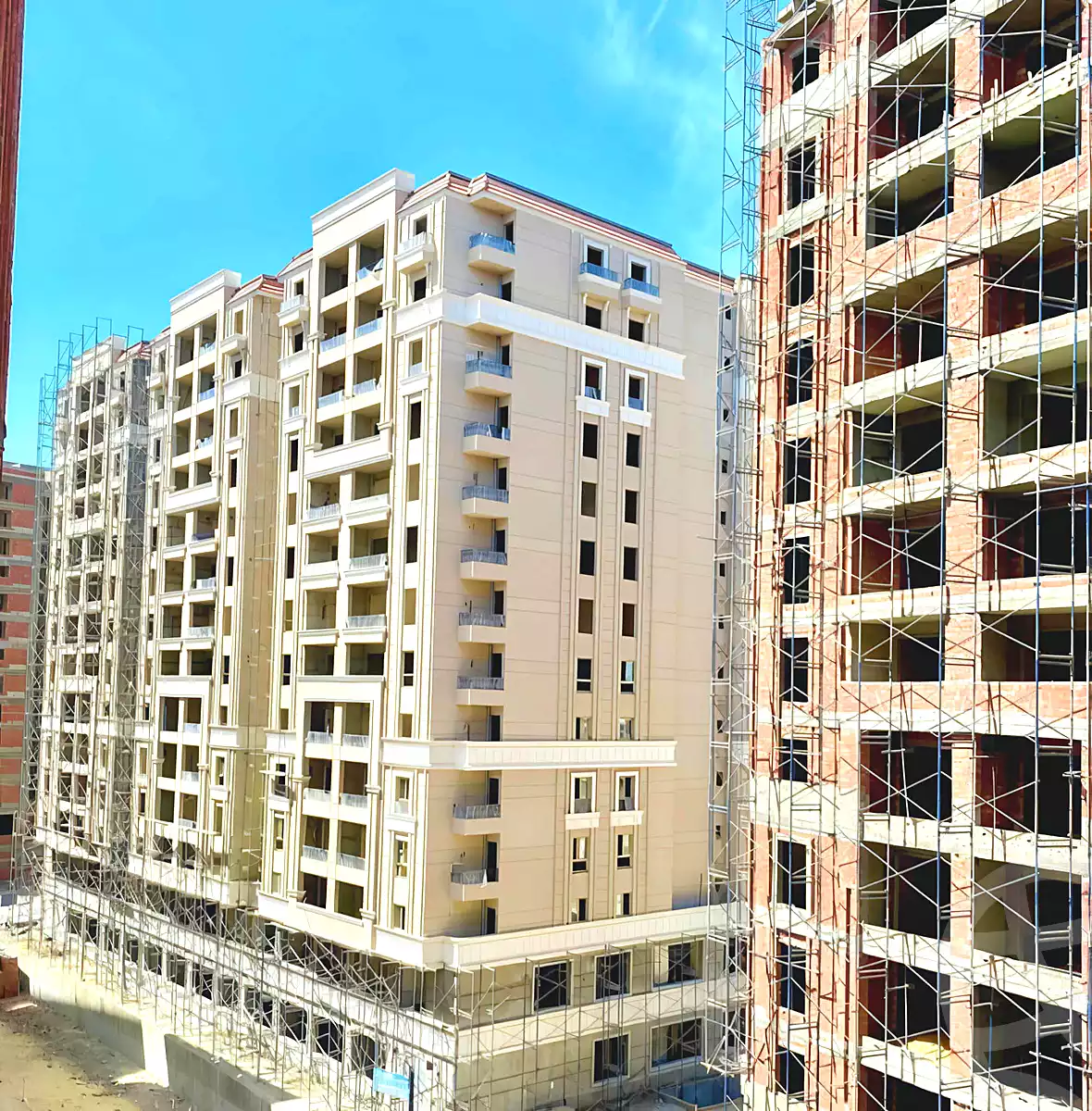 https://aqarmap.com.eg/en/listing/7034891-for-sale-alexandria-smouha-Muruj