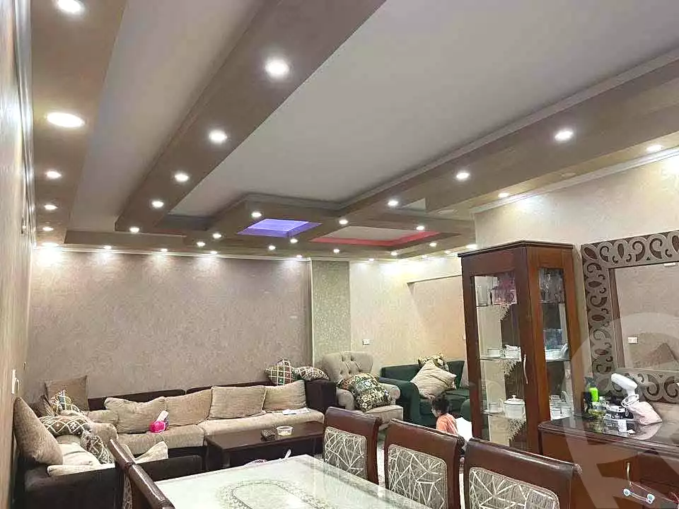 https://aqarmap.com.eg/en/listing/7035178-for-sale-cairo-helwan-mahmoud-zaki-st
