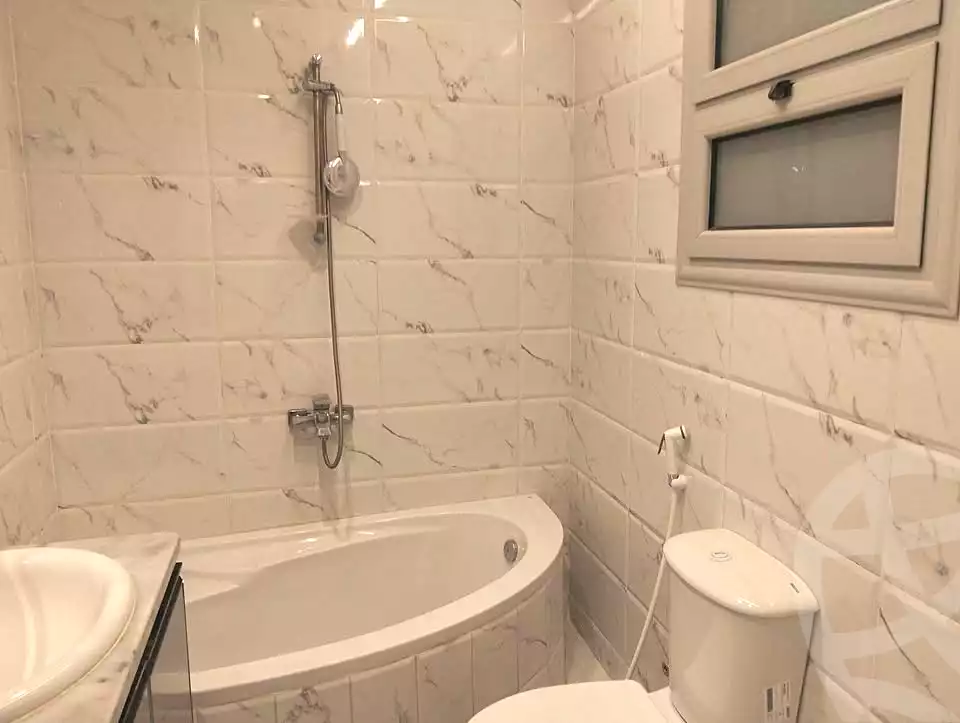 https://aqarmap.com.eg/ar/listing/7035203-for-sale-alexandria-al-agamy-lbytsh