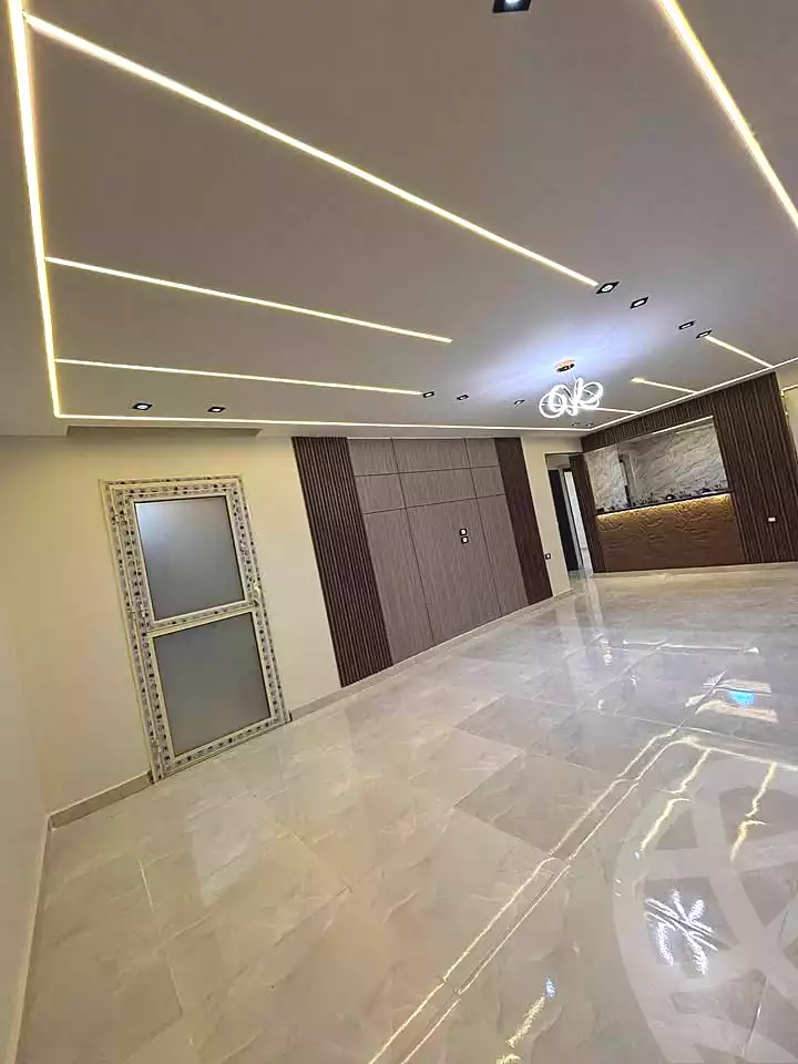 https://aqarmap.com.eg/en/listing/7035644-for-sale-cairo-elnozha-Streettt-27