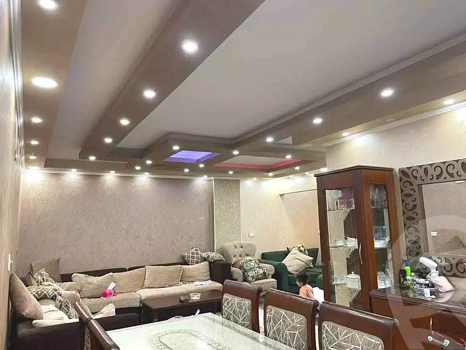 https://aqarmap.com.eg/en/listing/7035692-for-sale-cairo-helwan-mahmoud-zaki-st