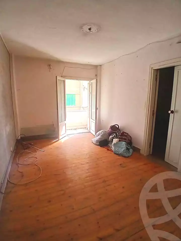 https://aqarmap.com.eg/ar/listing/7035699-for-sale-alexandria-ganaklis
