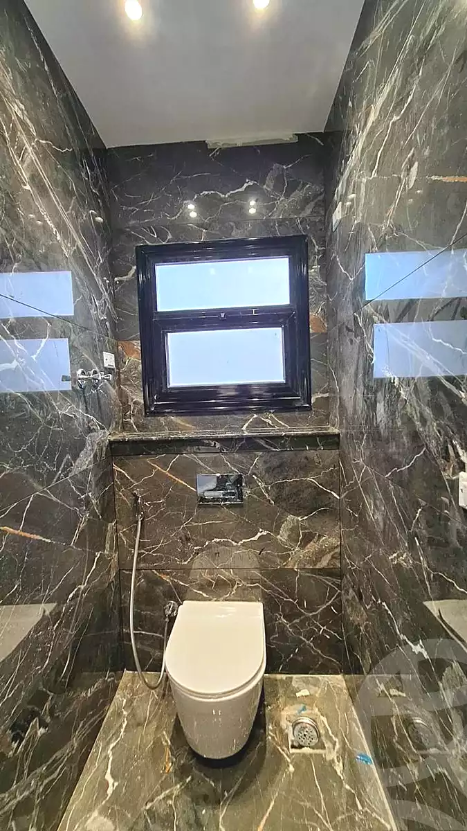 https://aqarmap.com.eg/ar/listing/7035784-for-sale-cairo-el-sheikh-zayed-city-compounds-continental-residence