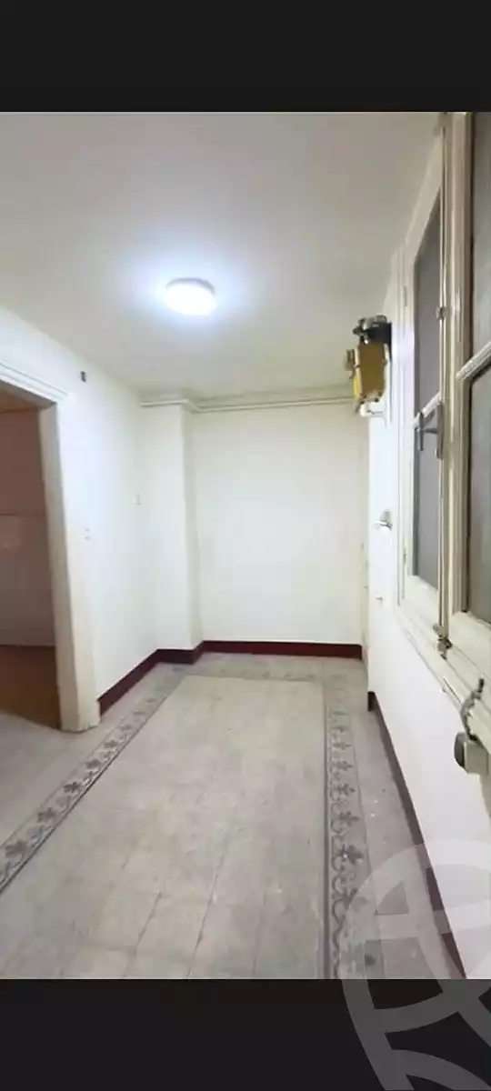 https://aqarmap.com.eg/en/listing/7035991-for-rent-cairo-downtown-kasr-el-neel-nile-corniche-st