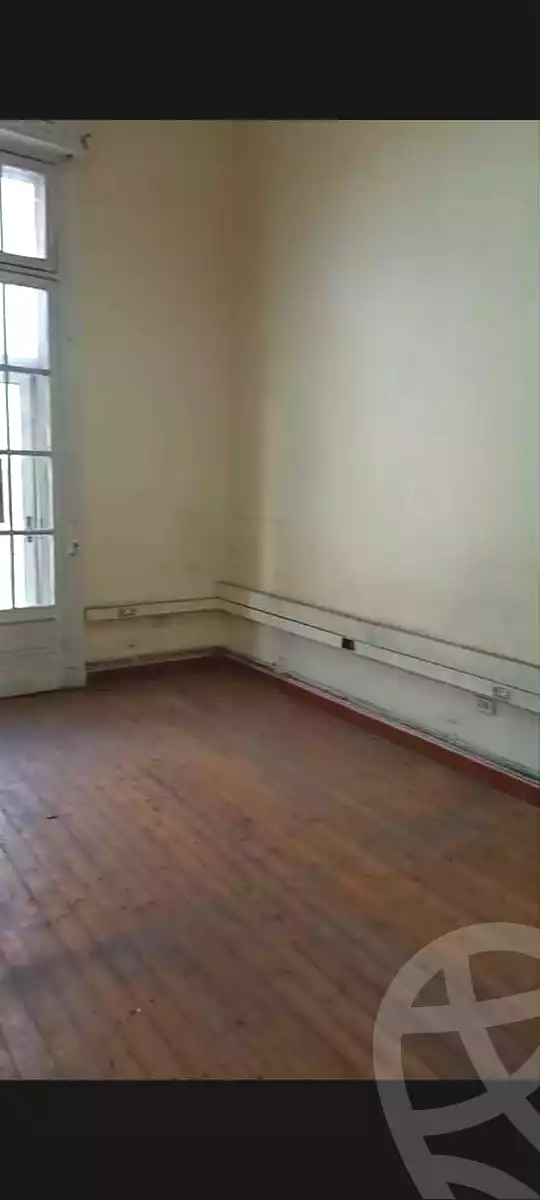 https://aqarmap.com.eg/en/listing/7036002-for-rent-cairo-downtown-el-azbakya-el-gomhoreya-st