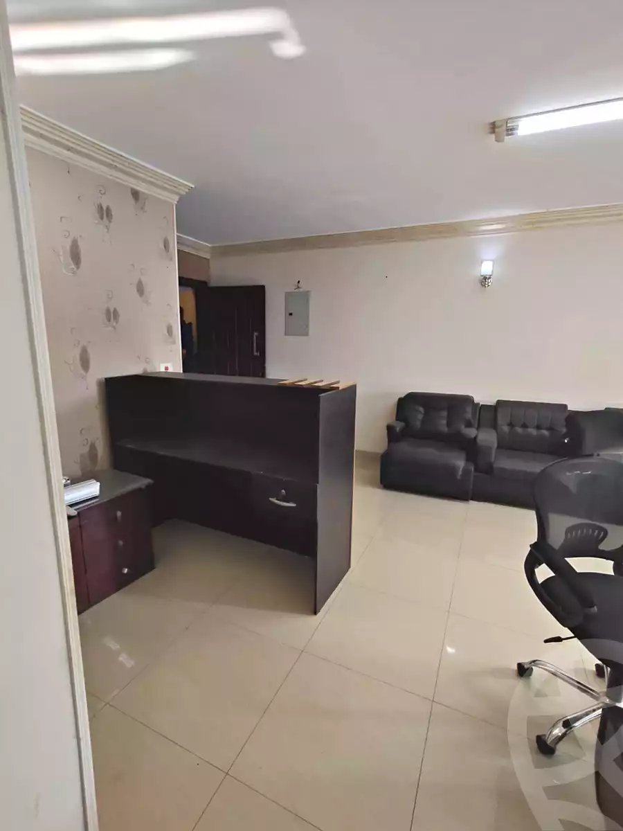 https://aqarmap.com.eg/ar/listing/7036040-for-rent-cairo-downtown-ramsis