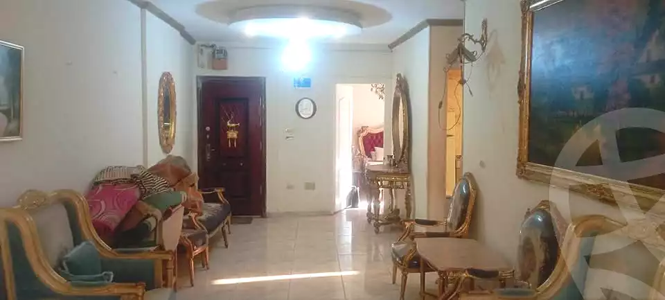https://aqarmap.com.eg/ar/listing/7036096-for-rent-alexandria-moharram-bey