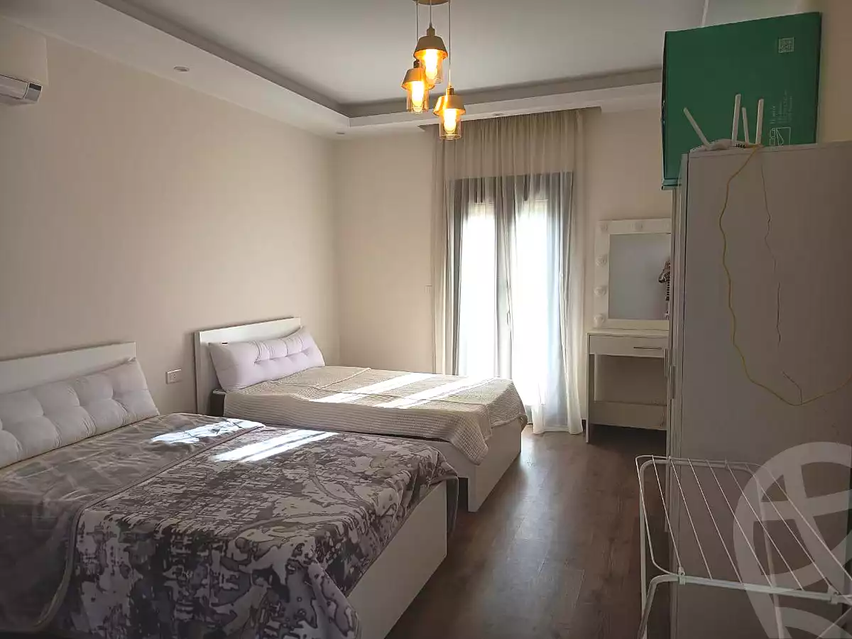https://aqarmap.com.eg/ar/listing/7036171-for-rent-cairo-new-cairo-compounds-villette-kmbwnd-sky-kwndwz-swdyk-villette