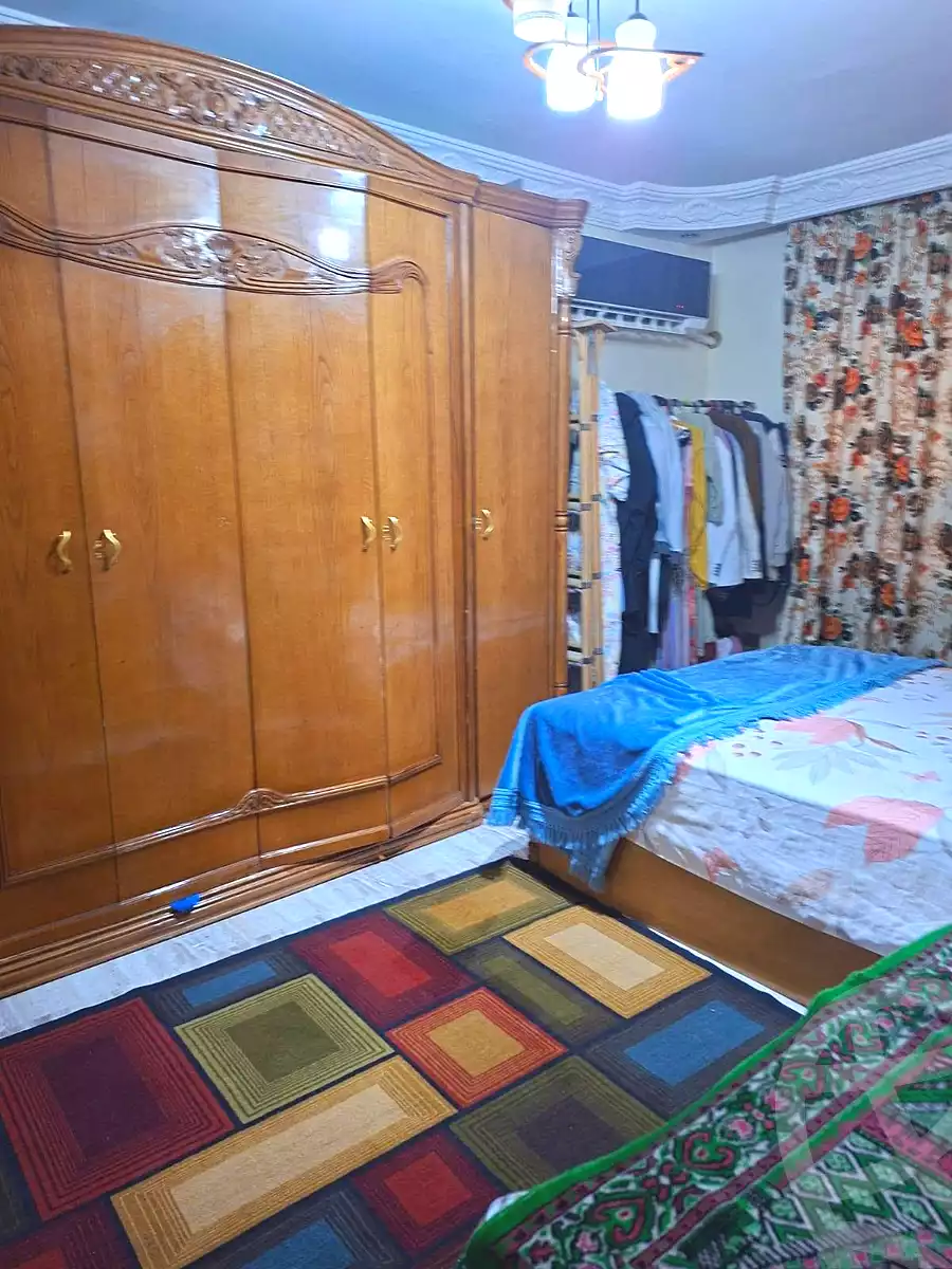 https://aqarmap.com.eg/ar/listing/7036262-for-sale-cairo-helwan-mahmoud-khater-st