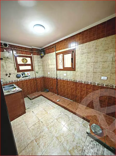 https://aqarmap.com.eg/ar/listing/7036385-for-sale-cairo-helwan-ahmed-enci-st
