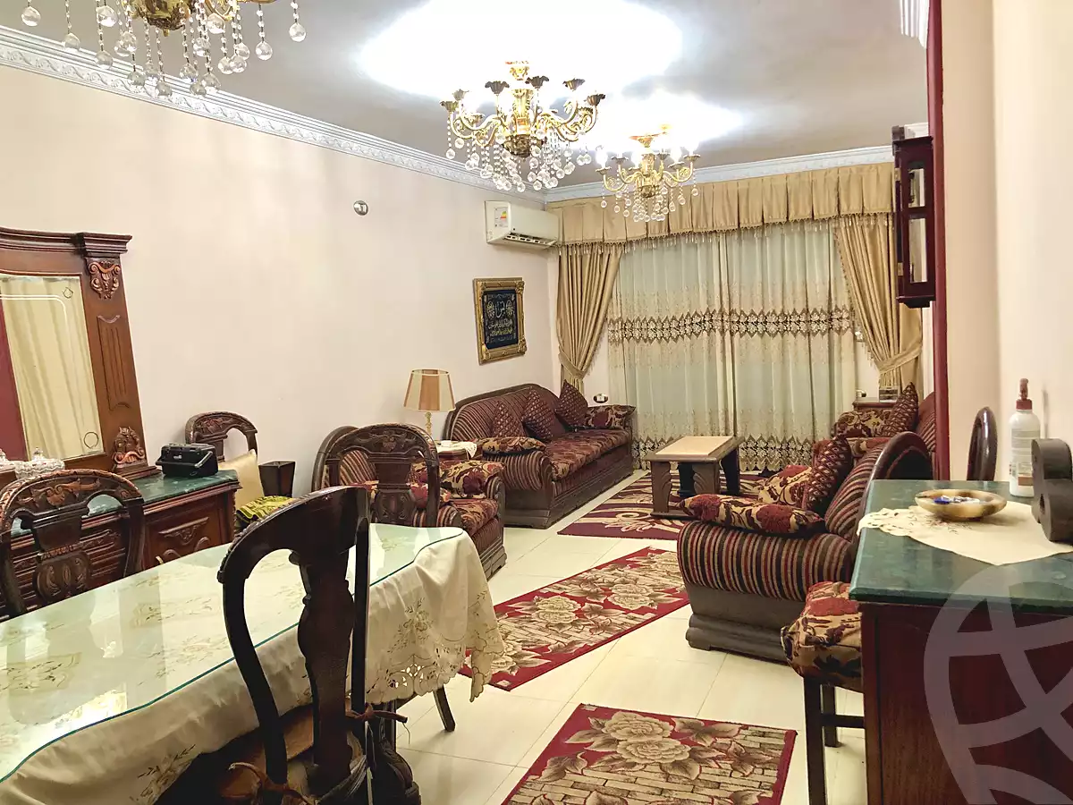 https://aqarmap.com.eg/ar/listing/7036893-for-sale-cairo-el-haram-el-maryotya-sefara-st