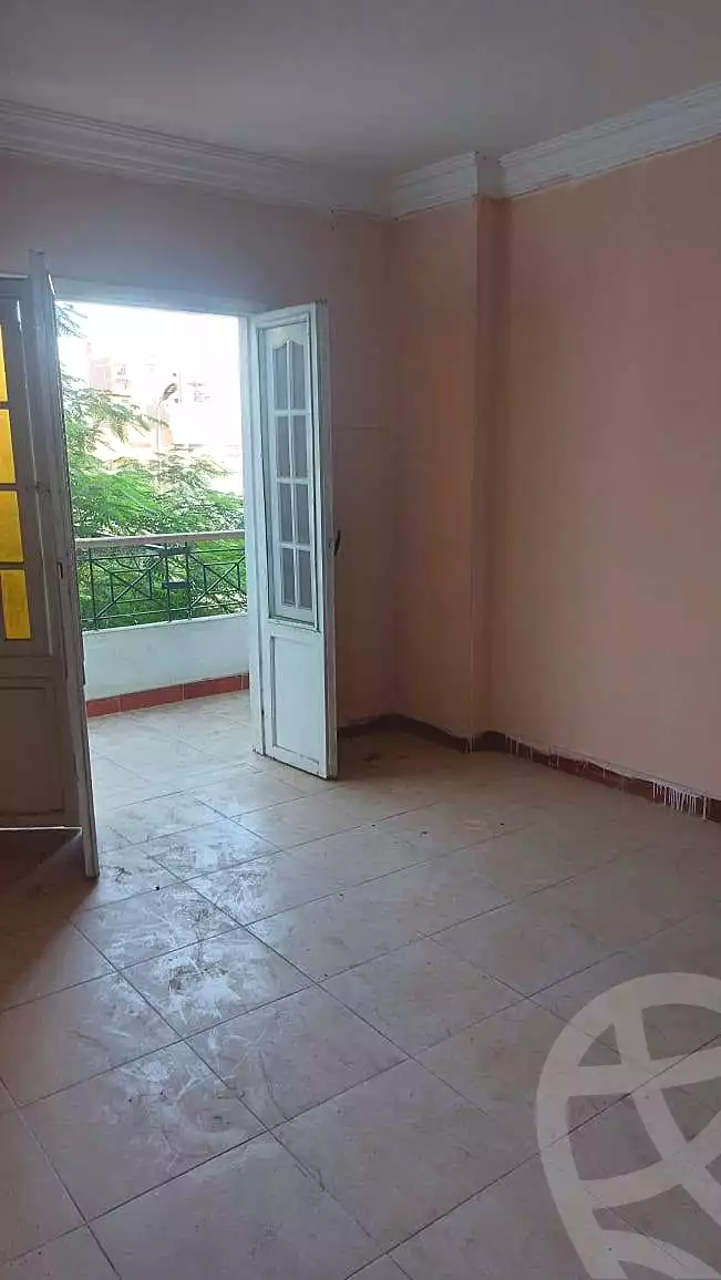 https://aqarmap.com.eg/ar/listing/7037505-for-rent-cairo-helwan-helwan-el-sharkeya-mostafa-safwat-st