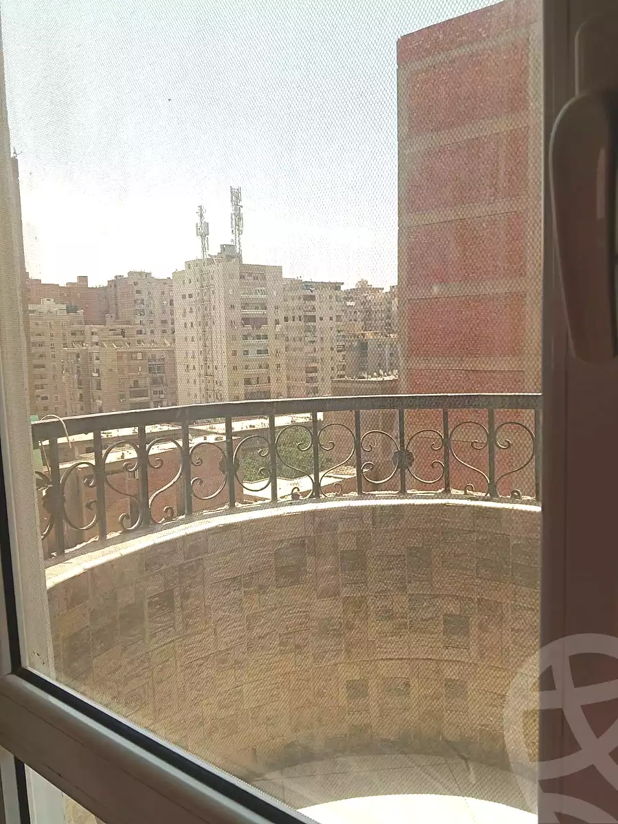 https://aqarmap.com.eg/en/listing/7037597-for-sale-cairo-ain-shams-el-naam-mohammed-ezzat-tamom-st