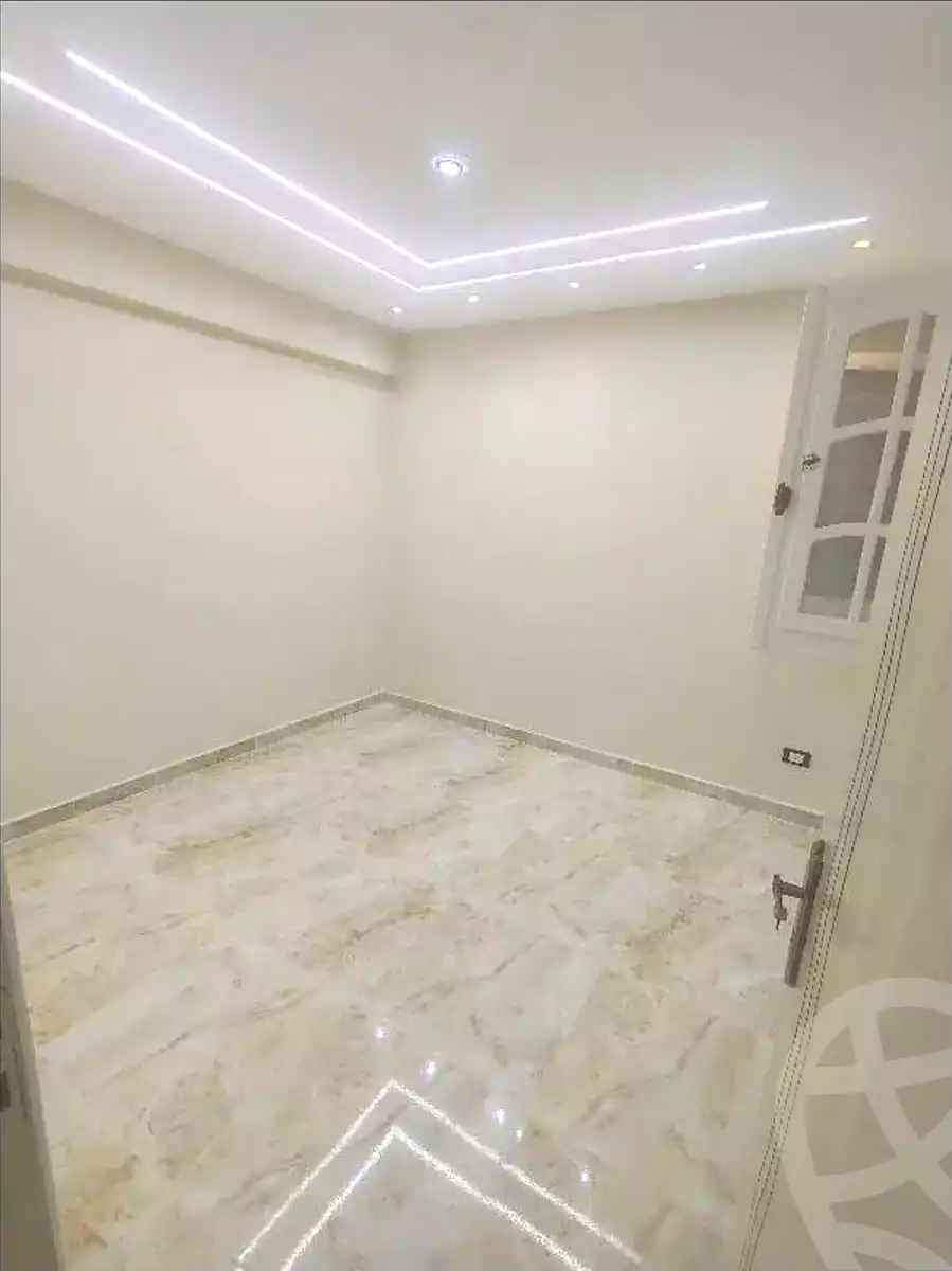 https://aqarmap.com.eg/ar/listing/7037672-for-sale-alexandria-al-agamy-el-hanouvel-kasr-al-quiri-st-1
