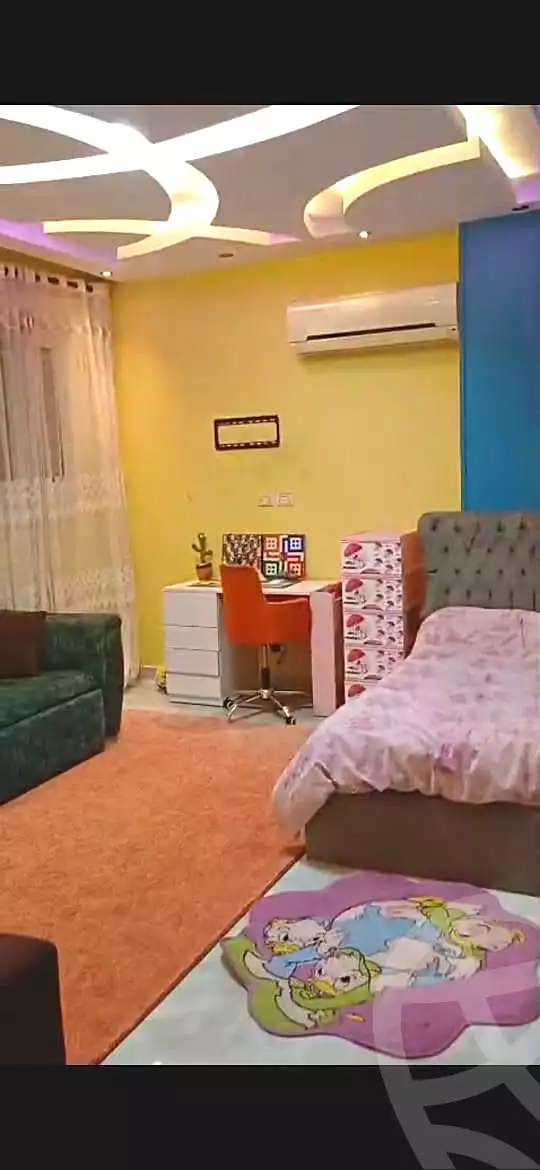 https://aqarmap.com.eg/ar/listing/7037702-for-rent-cairo-helwan-hadayek-helwan-nile-corniche-st