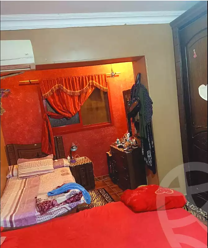 https://aqarmap.com.eg/ar/listing/7037760-for-sale-cairo-helwan-helwan-el-sharkeya-mostafa-safwat-st