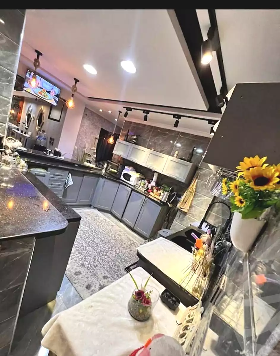 https://aqarmap.com.eg/ar/listing/7038119-for-sale-cairo-ain-shams-ain-shams-el-sharkia-ain-shams-st