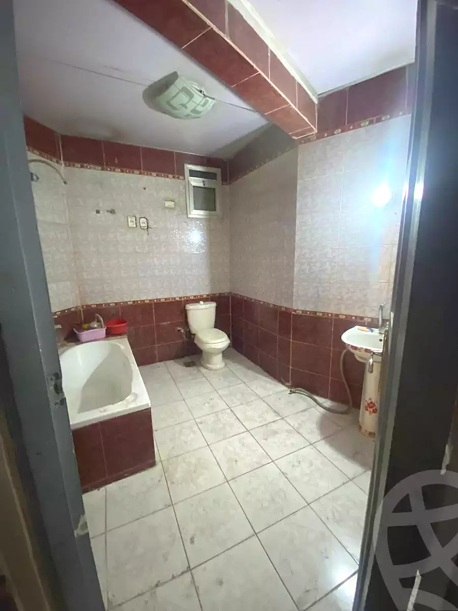 https://aqarmap.com.eg/ar/listing/7038733-for-sale-cairo-el-abbasiya-el-gaish-square