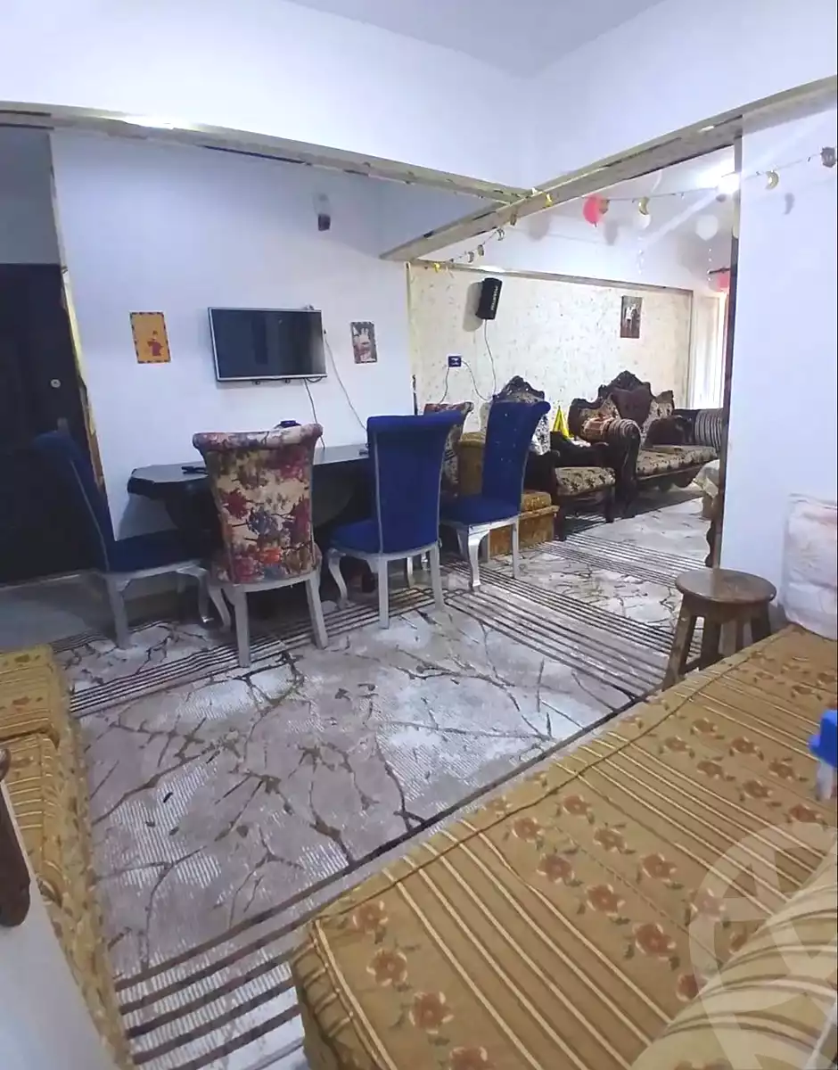 https://aqarmap.com.eg/en/listing/7038809-for-sale-alexandria-al-agamy-el-hanouvel-el-warsha-st