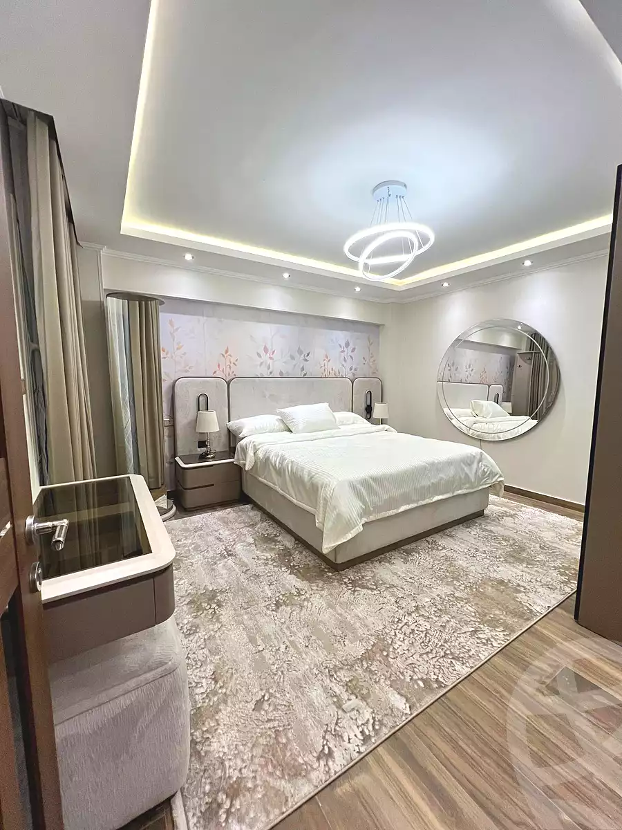 https://aqarmap.com.eg/ar/listing/7038837-for-sale-cairo-new-cairo-compounds-mwrd-fq-llttwyr