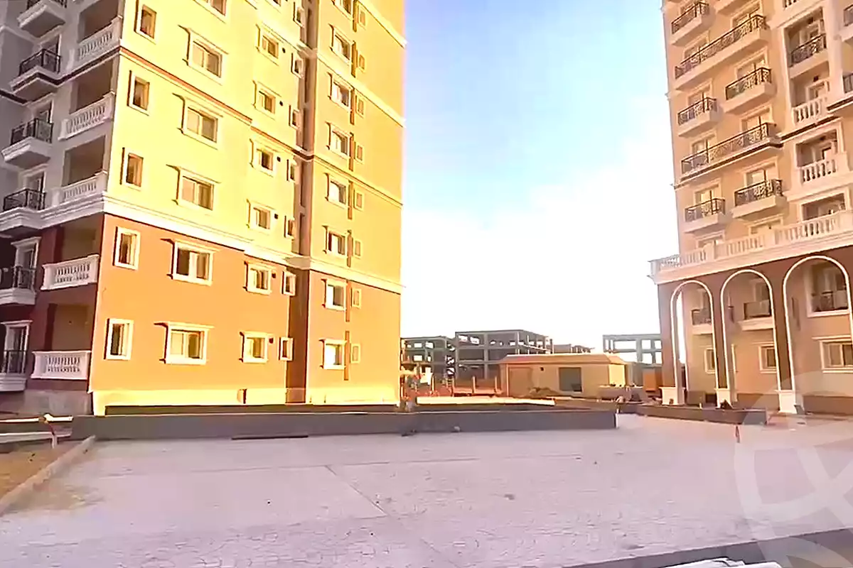 https://aqarmap.com.eg/ar/listing/7038866-for-sale-alexandria-sawary-compounds-panorama-mall-secon
