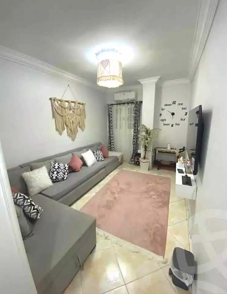 https://aqarmap.com.eg/ar/listing/7038888-for-sale-cairo-helwan-mnshy-yn-hlwn-rael-st