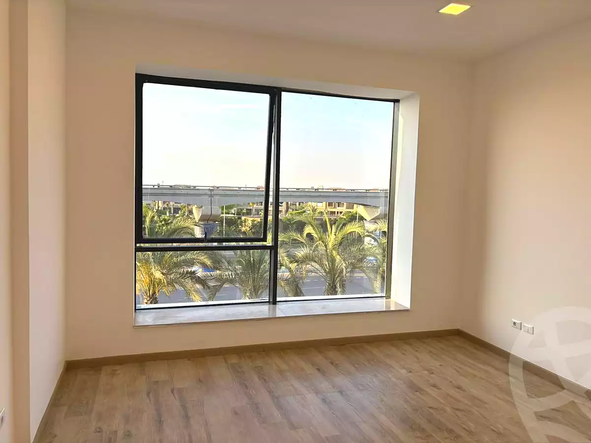 https://aqarmap.com.eg/en/listing/7038901-for-rent-cairo-new-cairo-compounds-lakeview-residence