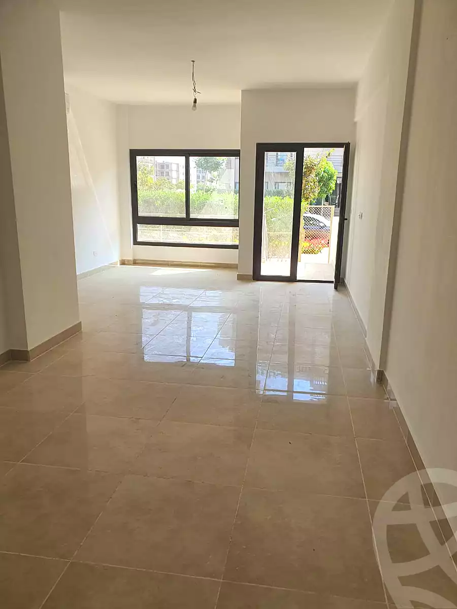 https://aqarmap.com.eg/en/listing/7038958-for-sale-cairo-new-cairo-compounds-fifth-square