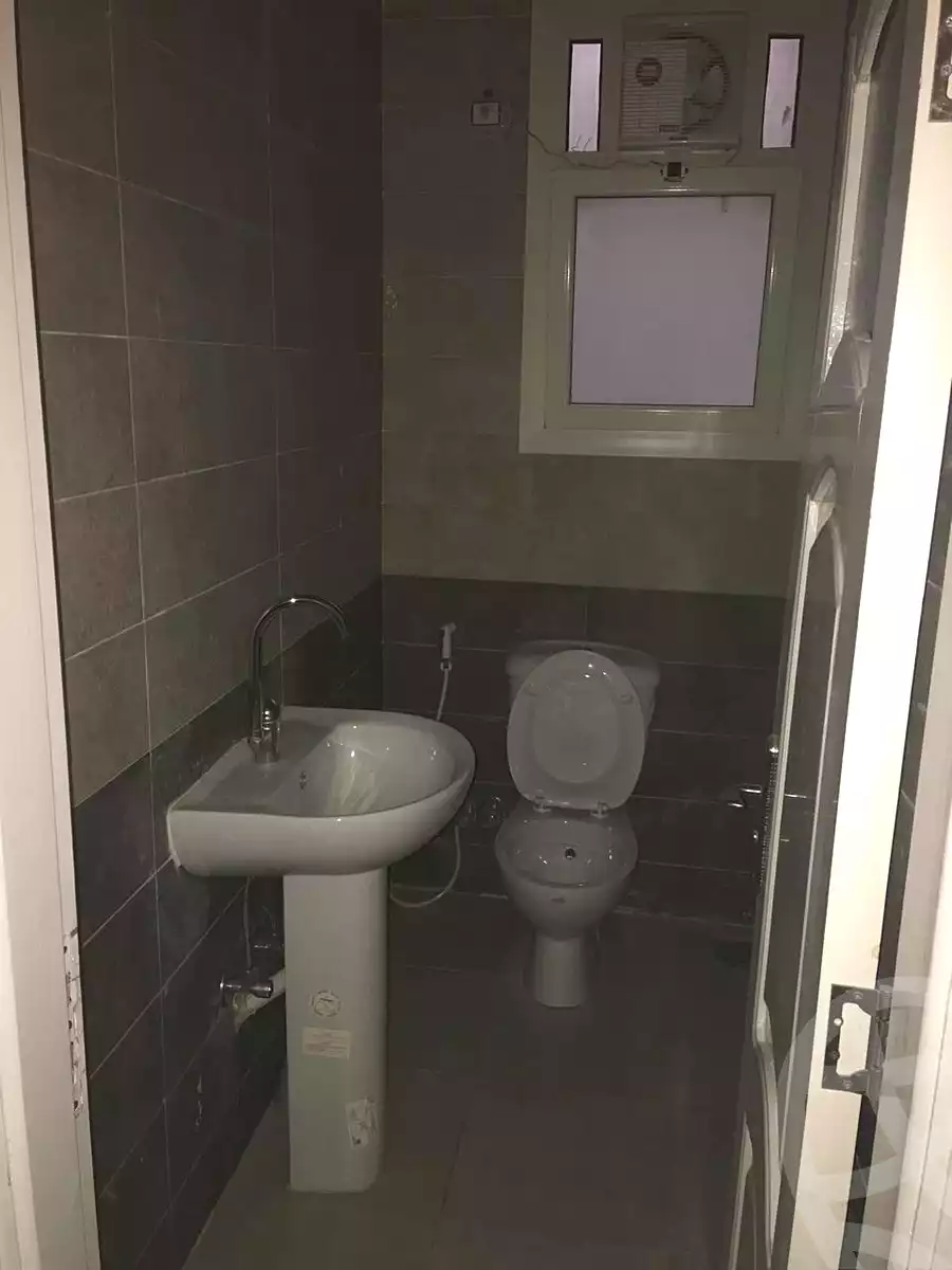 https://aqarmap.com.eg/ar/listing/7038949-for-rent-cairo-nasr-city-zakr-hussein-el-methak