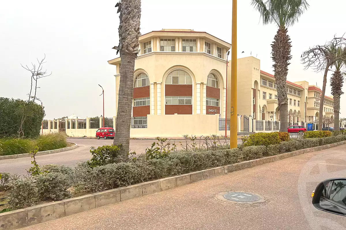 https://aqarmap.com.eg/ar/listing/7039131-for-sale-alexandria-king-maryot-compounds-alex-west