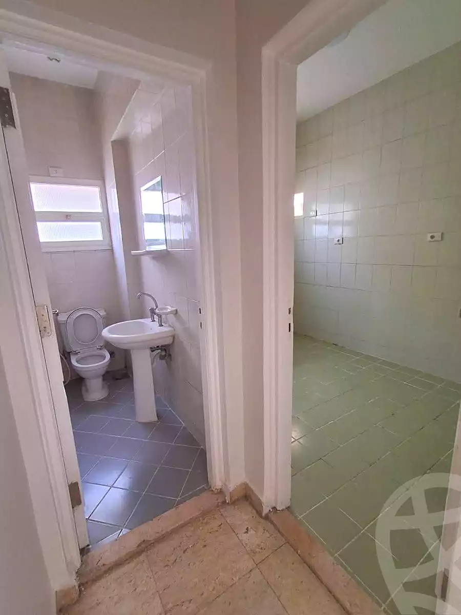 https://aqarmap.com.eg/ar/listing/7039199-for-rent-cairo-new-cairo-lrhb-city-phase-1-mahmoud-sami-al-baroudi-st