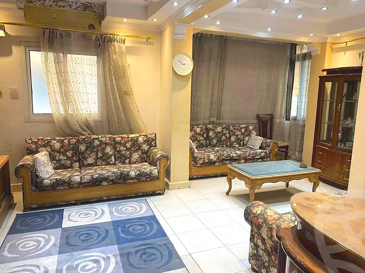 https://aqarmap.com.eg/ar/listing/7039215-for-rent-cairo-shoubra-st-teresa