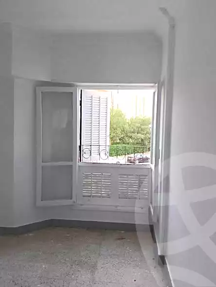 https://aqarmap.com.eg/ar/listing/7039223-for-sale-cairo-15th-of-may-mjwr-32