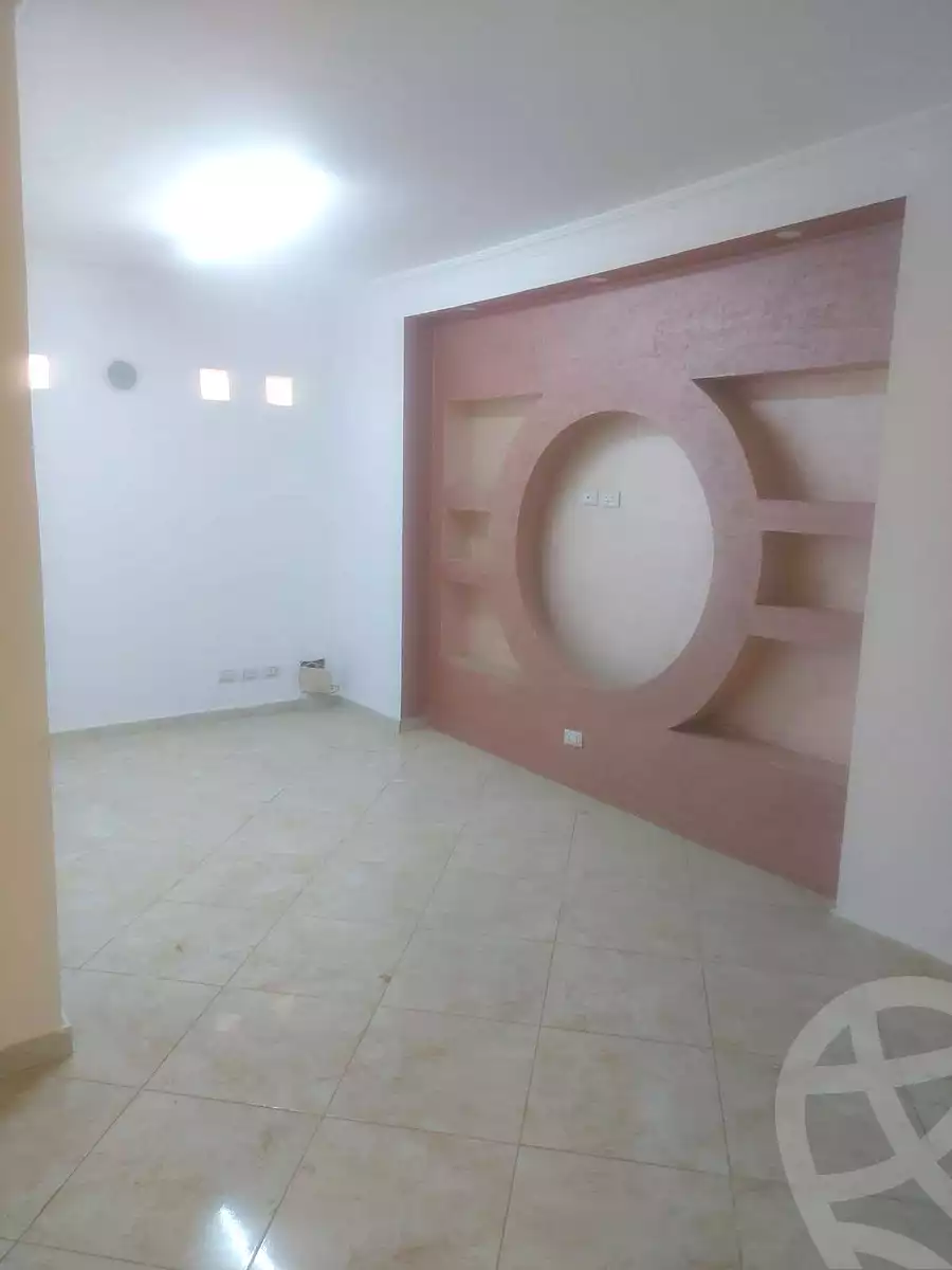 https://aqarmap.com.eg/en/listing/7039404-for-sale-cairo-helwan-helwan-el-sharkeya-ismael-kamel-st