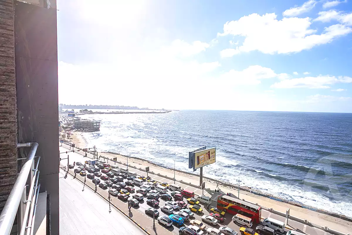 https://aqarmap.com.eg/ar/listing/7039508-for-sale-alexandria-camp-cesar-el-gaish-rd