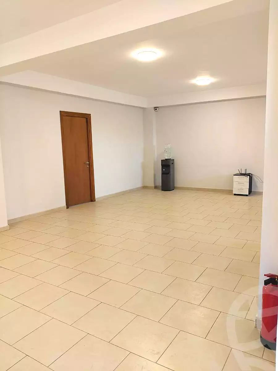 https://aqarmap.com.eg/ar/listing/7039684-for-rent-cairo-new-cairo-el-maantiqah-el-sinaiyyah