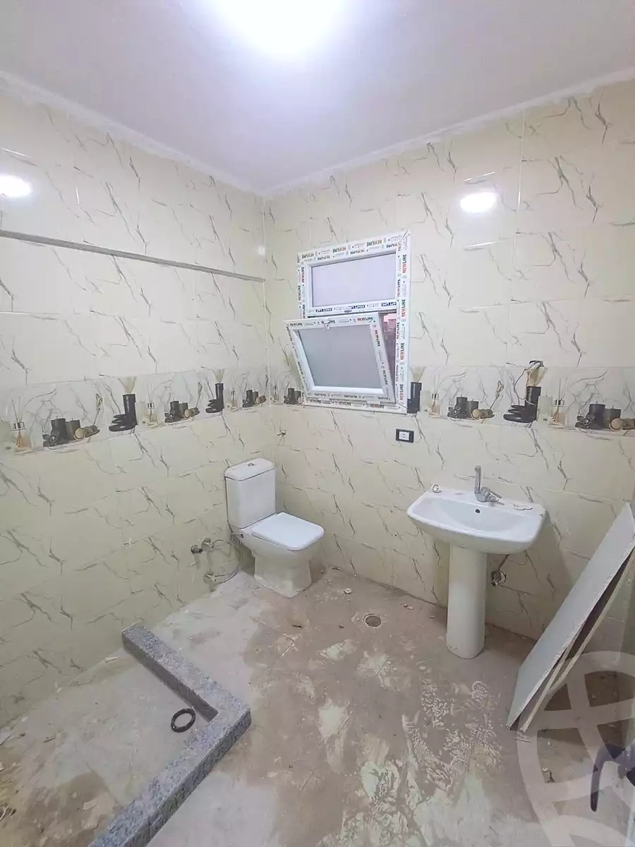https://aqarmap.com.eg/en/listing/7039784-for-sale-alexandria-al-agamy-lbytsh-princess-st