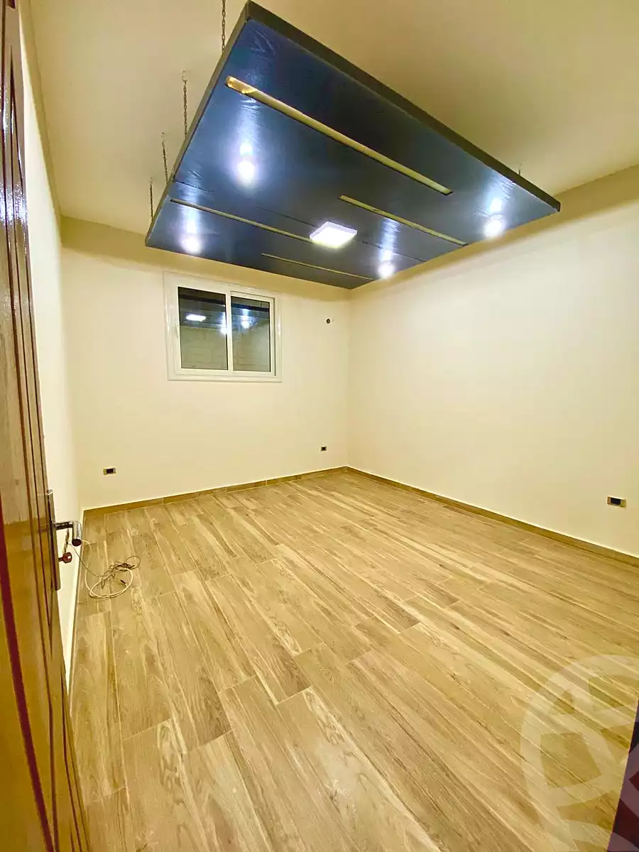 https://aqarmap.com.eg/ar/listing/7039790-for-rent-cairo-new-cairo-compounds-fifth-square