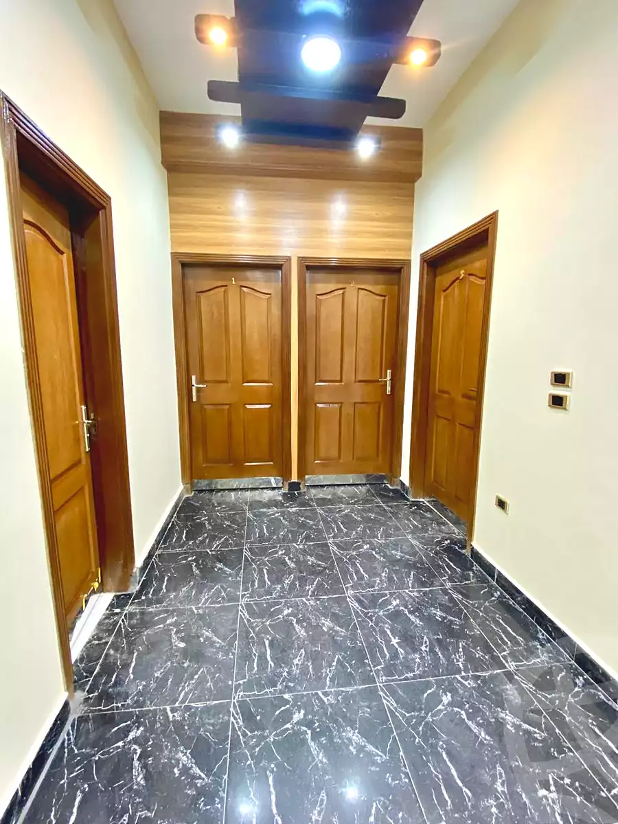 https://aqarmap.com.eg/ar/listing/7039790-for-rent-cairo-new-cairo-compounds-fifth-square