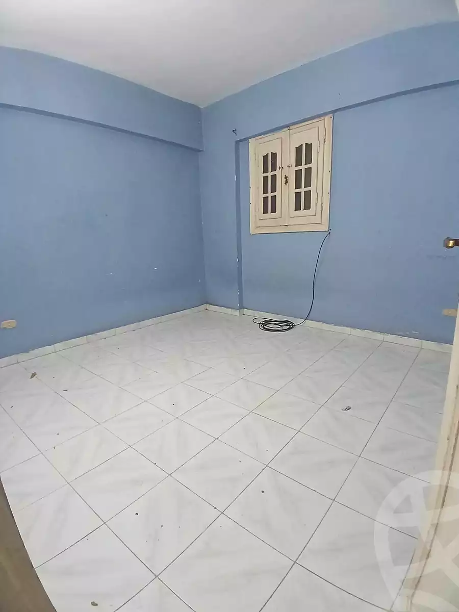 https://aqarmap.com.eg/en/listing/7040195-for-rent-alexandria-al-agamy-el-hanouvel