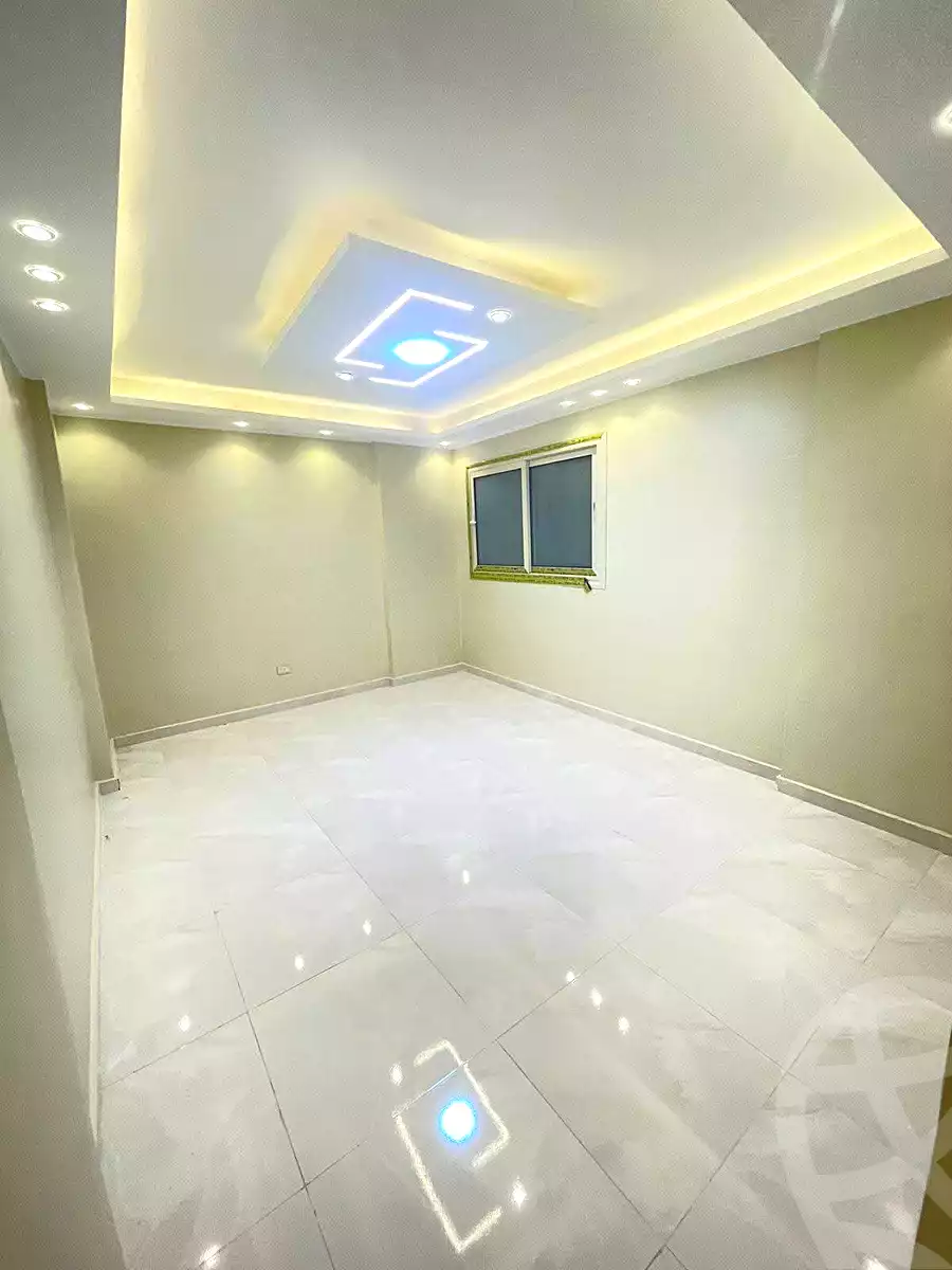 https://aqarmap.com.eg/ar/listing/7040200-for-sale-alexandria-sydy-bshr-sydy-bshr-bhry-gamal-abd-el-nasir-st